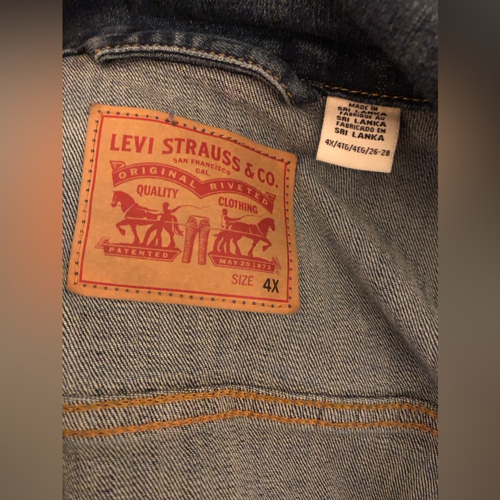 Levi’s Plus 4x women’s Denim Jacket Coat 26/28 - Picture 6 of 8
